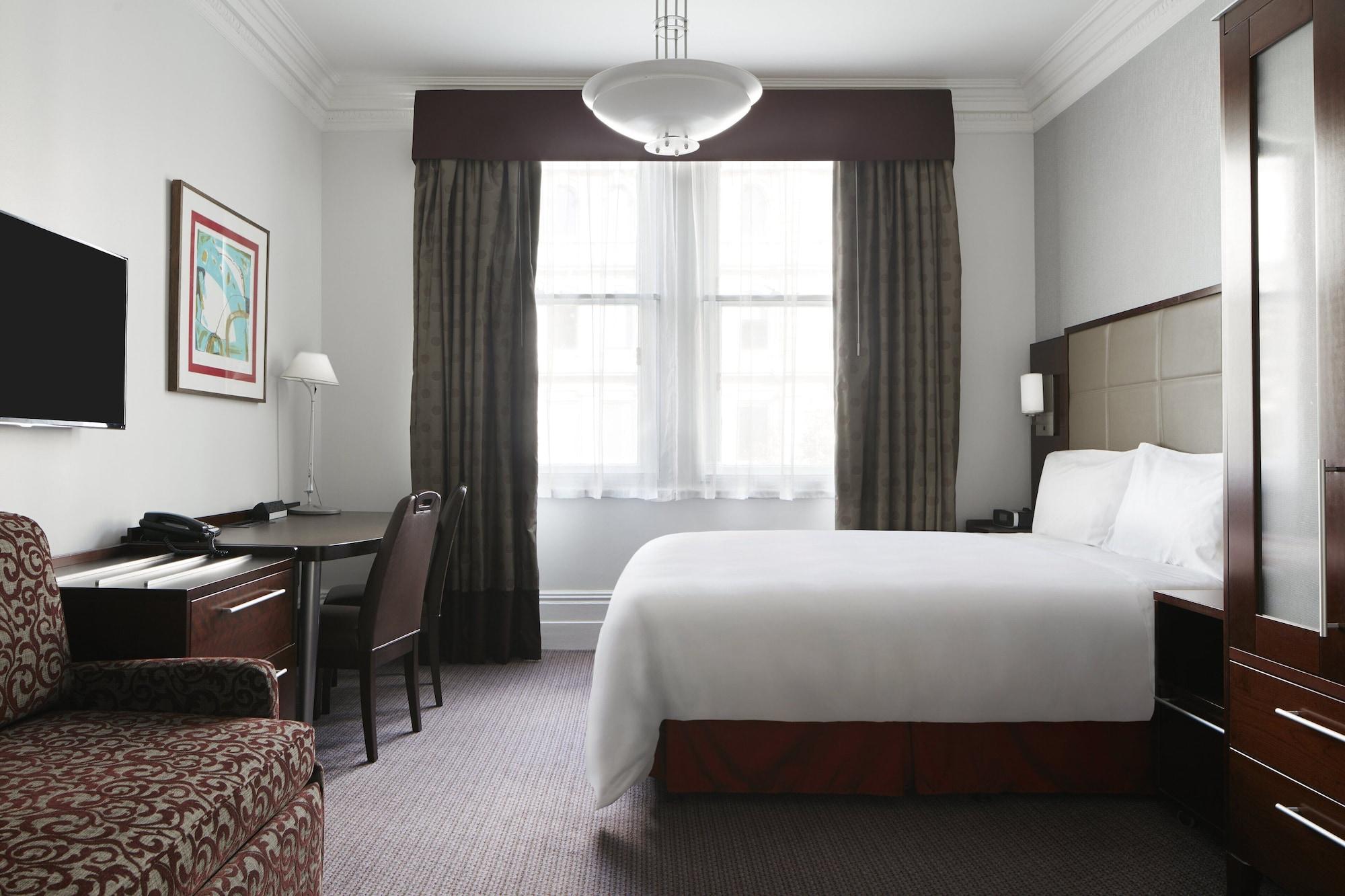 The Grand At Trafalgar Square Hotel London Exterior photo